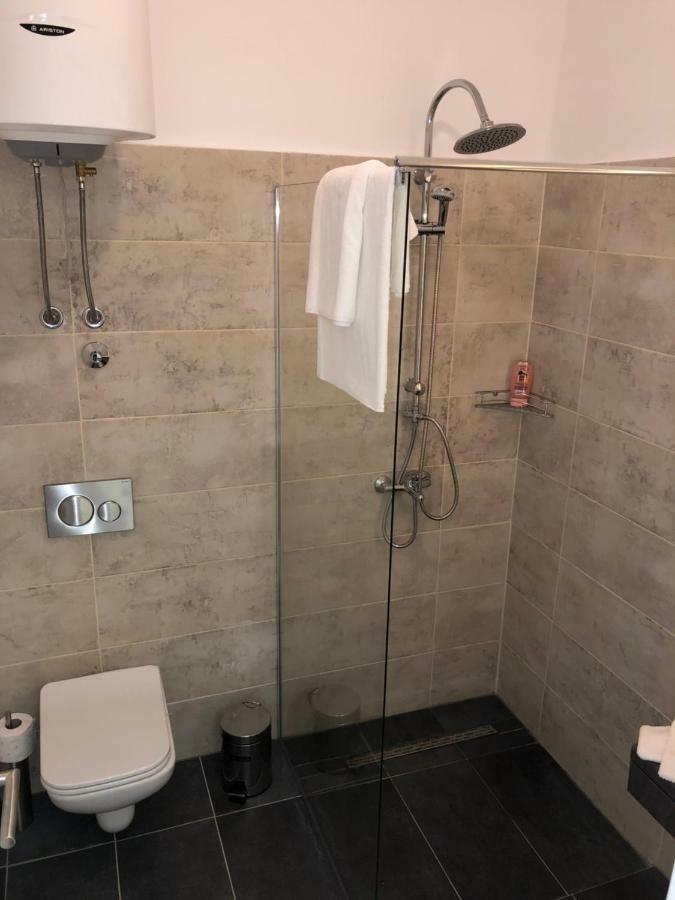 Antwerp Appartments Szarajevó Kültér fotó